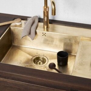 Sinks and basins